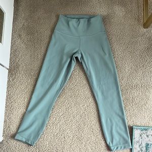 Lululemon Wunder Train Contour Fit High Rise Tights 25”